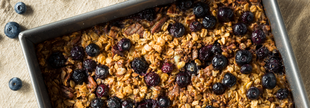 Apple Berry Baked Oats